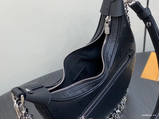 WIS LOOP-23*13*6CM VUITTON LOUIS 0817
